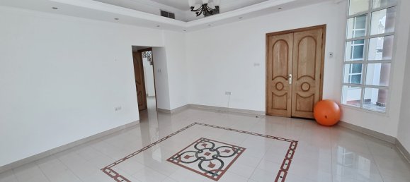4 Schlafzimmer Villa in Umm Suqeim, UAE, Nr. 355 10