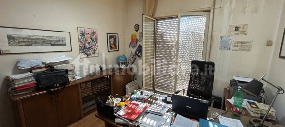 4 غرف نوم شقة في Naples, Italy رقم 77654 9