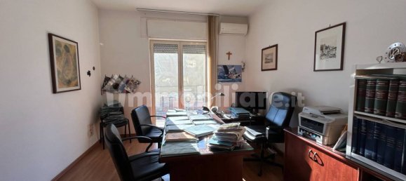 4 غرف نوم شقة في Naples, Italy رقم 77654 5