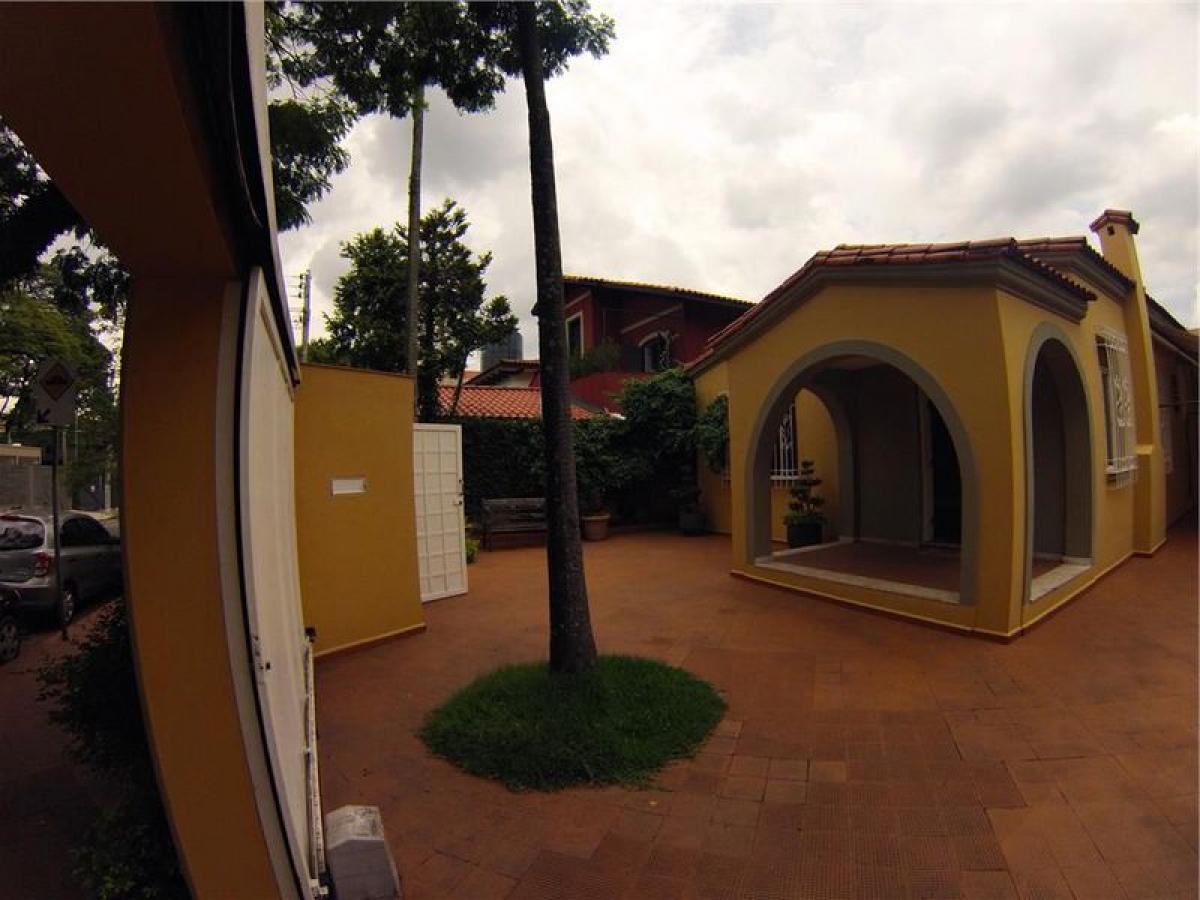 Дом с 3 спальнями в Сан-Паулу, Бразилия № 584871