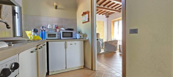 5 rooms Apartment in Camaiore, Italy No. 104049 8