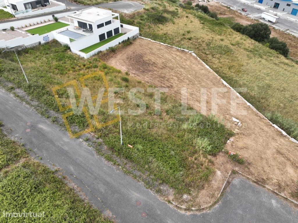429m² Land in Lourinha, Portugal No. 231603