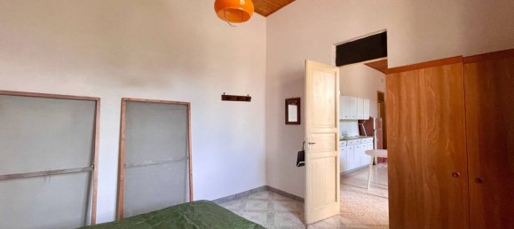 Casa de 4 divisões em Castellammare del Golfo, Italy N.º 258030 31