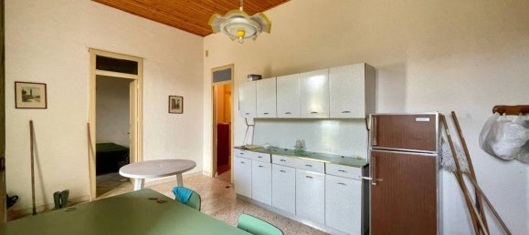 Casa de 4 divisões em Castellammare del Golfo, Italy N.º 258030 29