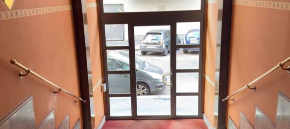 138m² Office in Milan, Italy No. 358992 15