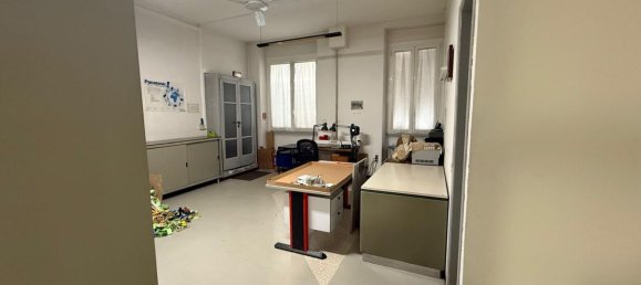 138m² Office in Milan, Italy No. 358992 22