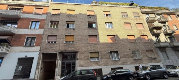 138m² Office in Milan, Italy No. 358992 5