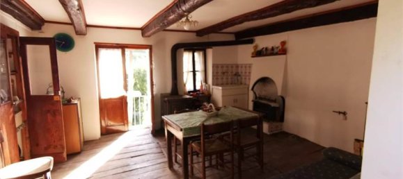 2 bedrooms House in Madonna del Sasso, Italy No. 140869 2