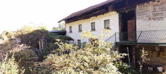 2 bedrooms House in Madonna del Sasso, Italy No. 140869 12