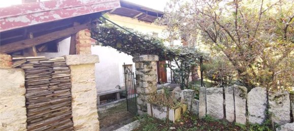 2 bedrooms House in Madonna del Sasso, Italy No. 140869 11