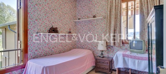 3 bedrooms Villa in Lesa, Italy No. 129995 12