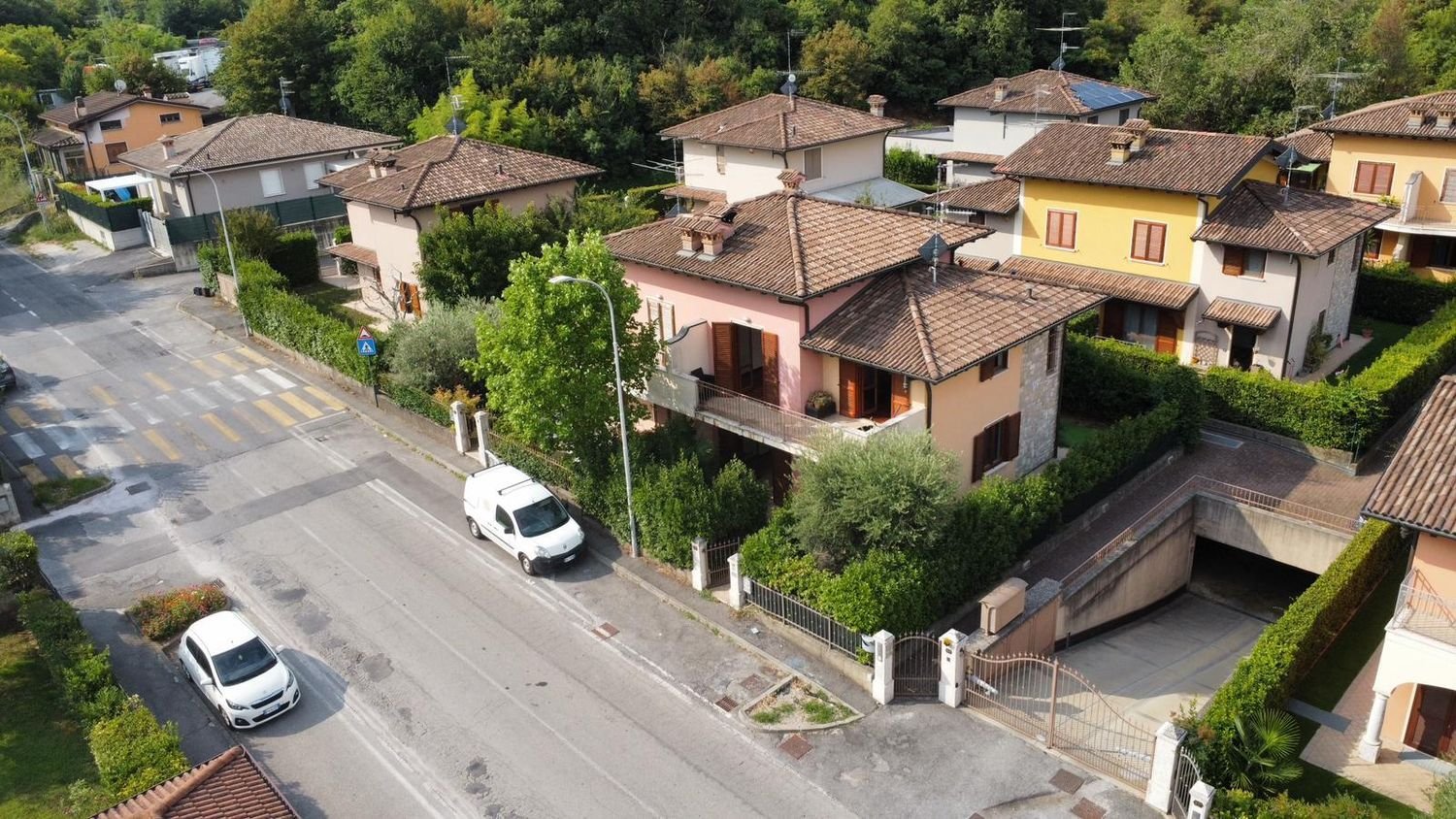 5 rooms House in Lonato del Garda, Italy No. 277425