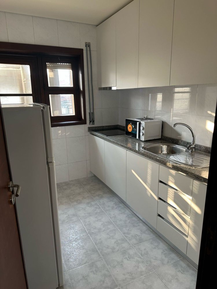 3 Schlafzimmer Wohnung in Rio Tinto, Portugal, Nr. 290794