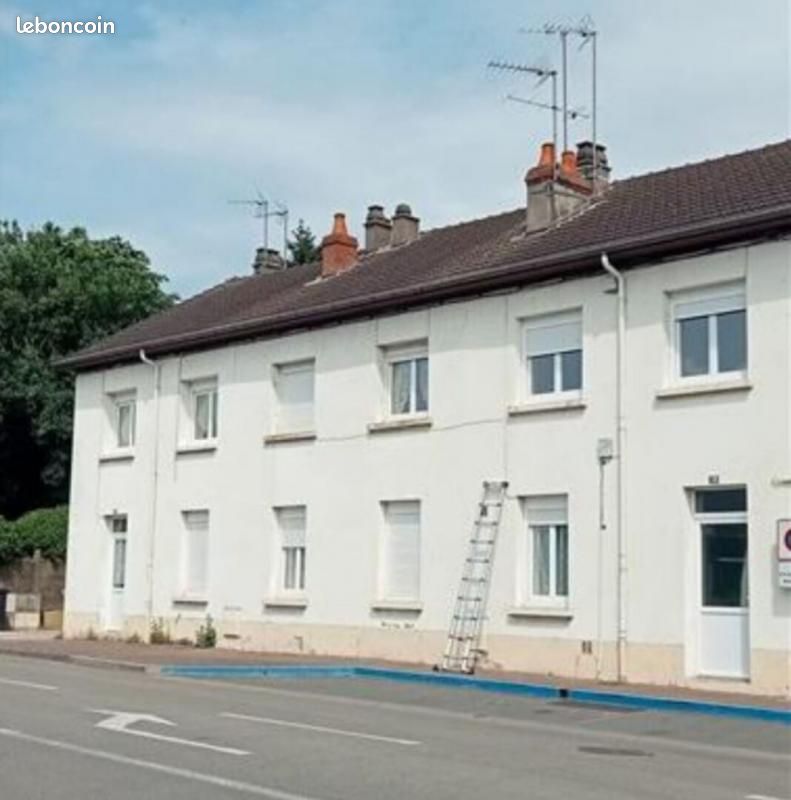 Edifício T9 em Fourchambault, France N.º 334861