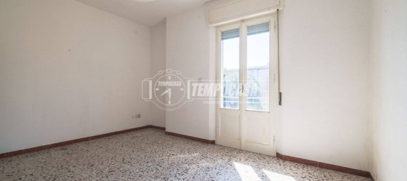 2 bedrooms Apartment in Forlì, Italy No. 207580 4