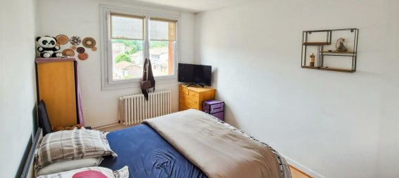 Apartamento de 2 dormitorios en Saint-Symphorien-d'Ozon, France No. 358565 5