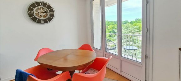 Apartamento de 2 dormitorios en Saint-Symphorien-d'Ozon, France No. 358565 3