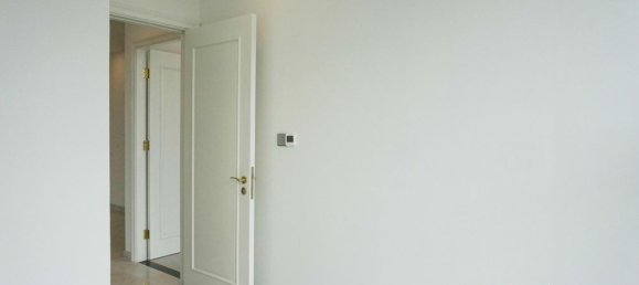 3 bedrooms Apartment in District 1, Vietnam No. 18307 7