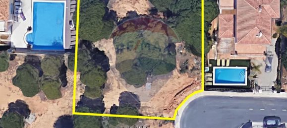 960m² Land in Almancil, Portugal No. 109128 3