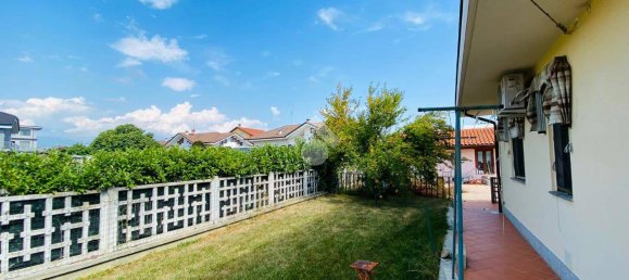 2 غرف نوم فيلا في San Carlo Canavese, Italy رقم 154882 32