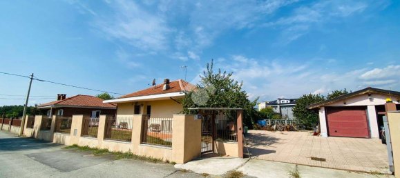 2 غرف نوم فيلا في San Carlo Canavese, Italy رقم 154882 4