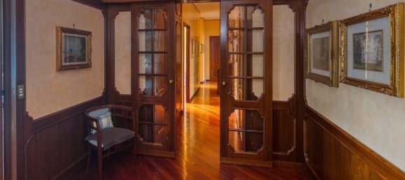 6 chambres Appartement à Turin, Italy No. 380786 14