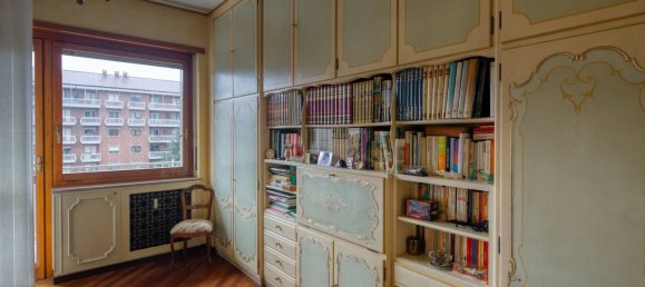 6 chambres Appartement à Turin, Italy No. 380786 16