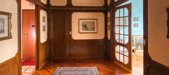 6 chambres Appartement à Turin, Italy No. 380786 13