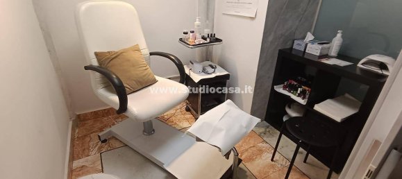 100m² Commercial property in Milan, Italy No. 351965 14