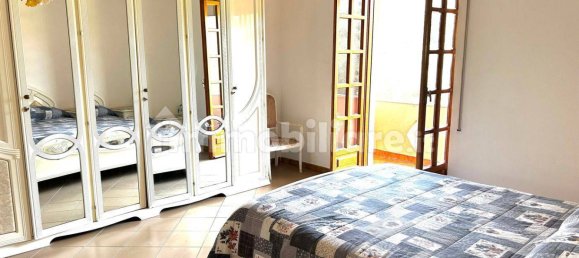 3 Schlafzimmer Wohnung in Sonnino, Italy, Nr. 210060 9