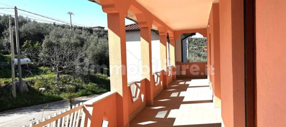 3 Schlafzimmer Wohnung in Sonnino, Italy, Nr. 210060 3