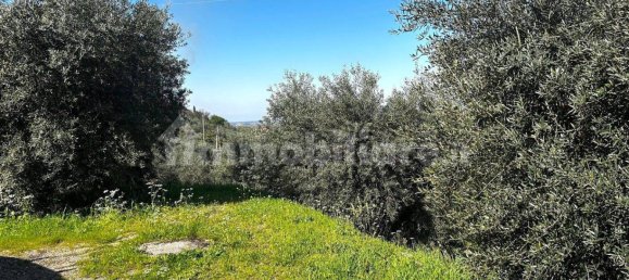 3 Schlafzimmer Wohnung in Sonnino, Italy, Nr. 210060 12