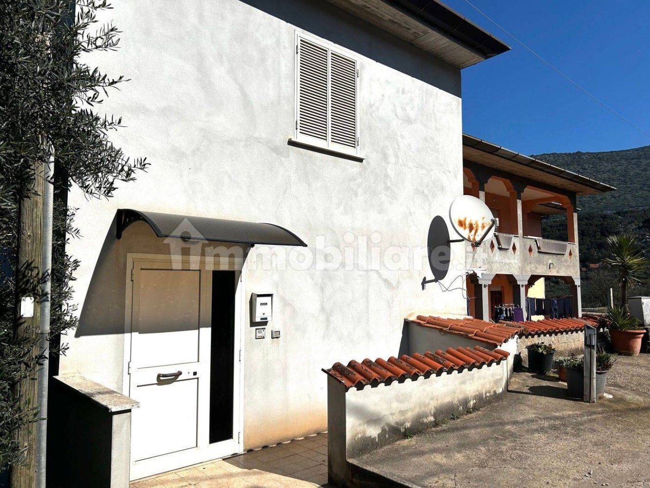 3 Schlafzimmer Wohnung in Sonnino, Italy, Nr. 210060