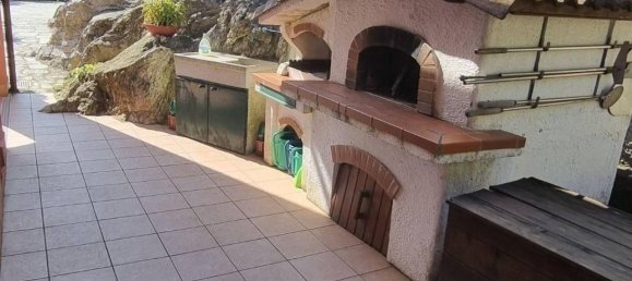 7-Zimmer Villa in Vezzi Portio, Italy, Nr. 154728 32