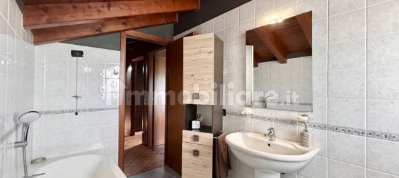 2 bedrooms Penthouse in Rudiano, Italy No. 337459 16