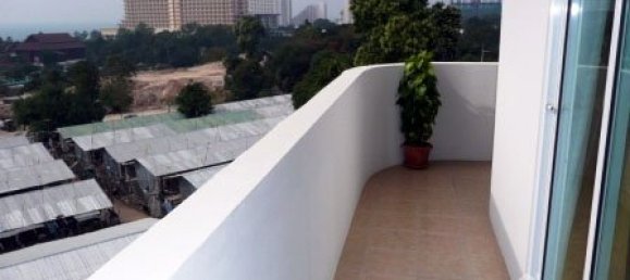 1 bedroom Condo in Pattaya, Thailand No. 1450 8