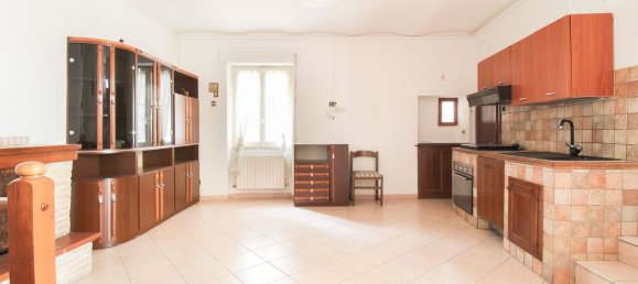 3 chambres Maison à Loreto Aprutino, Italy No. 325558 16