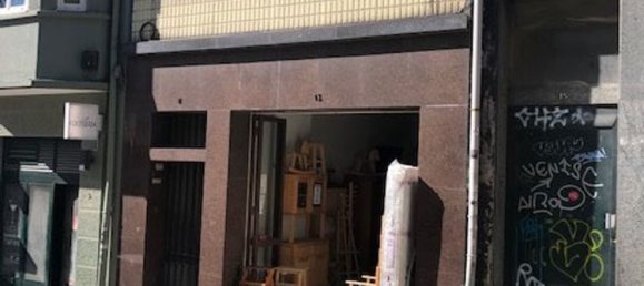 130m² Commercial property in Porto, Portugal No. 189896 5