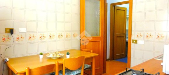 2 Schlafzimmer Wohnung in Rome, Italy, Nr. 282479 15