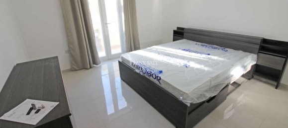 Дом с 3 спальнями в Аттард, Мальта № 11235 11