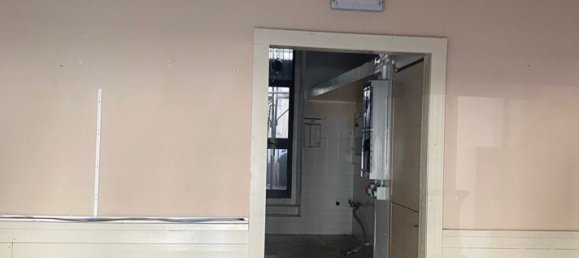 61m² Commercial property in Messina, Italy No. 333877 13