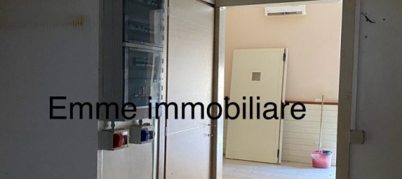 61m² Commercial property in Messina, Italy No. 333877 27
