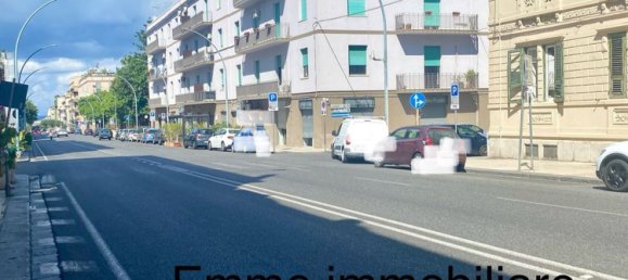 61m² Commercial property in Messina, Italy No. 333877 4