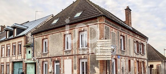 3 chambres Maison de ville à Fère-Champenoise, France No. 50672 12