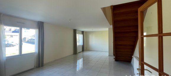 3 Schlafzimmer Haus in Sainte-Anne-d'Auray, France, Nr. 203732 5