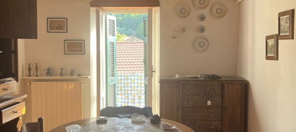 2 rooms House in Casola in Lunigiana, Italy No. 257103 7