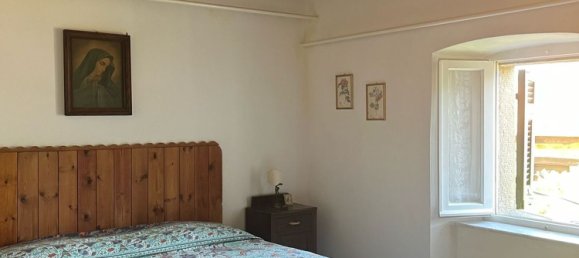 2 rooms House in Casola in Lunigiana, Italy No. 257103 3