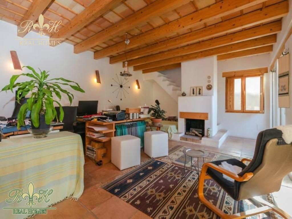 4 غرف نوم منزل في Alicante, Spain رقم 67941