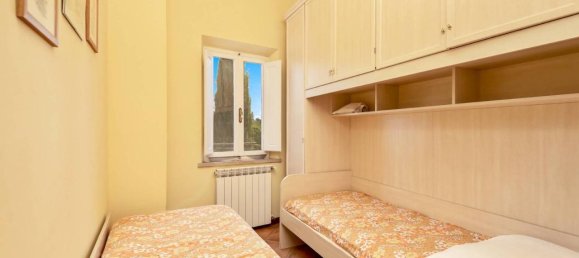 Villa de 20 habitaciónes en Montecarlo, Italy No. 107372 18