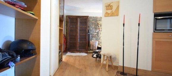 2-salle Appartement à Ayas, Italy No. 36030 3